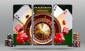 618 fish apk စလော့ Mobile APP မှ Myanmar ကစားသူ Slot Games ကစားနေသော ပုံ